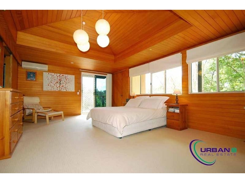 206 Brookfield Road, Kenmore Hills QLD 4069